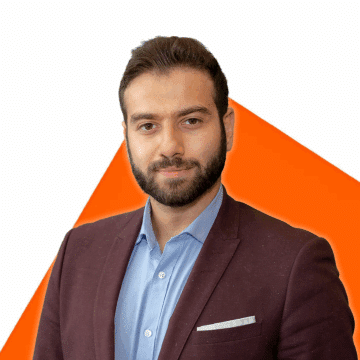 Portrait of Sofiane Benyouci on an orange background